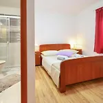 Vakantiehuis Frane By Interhome