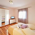 Frane By Interhome