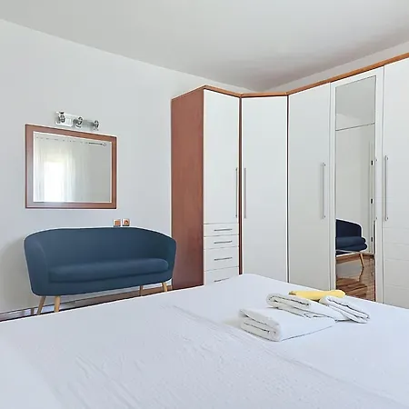 Frane By Interhome 別荘 Lišane Tinjske