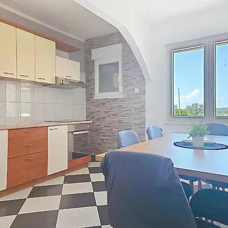 Ferienhaus Frane By Interhome Lisane Tinjske