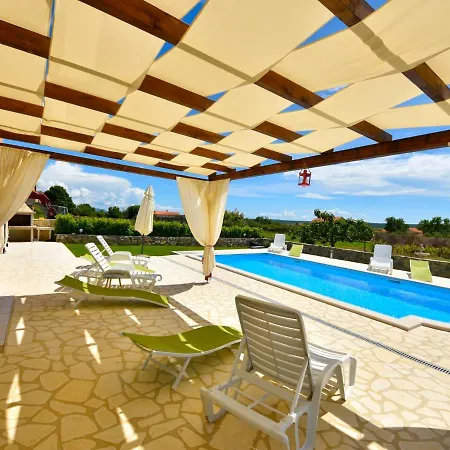 Frane By Interhome