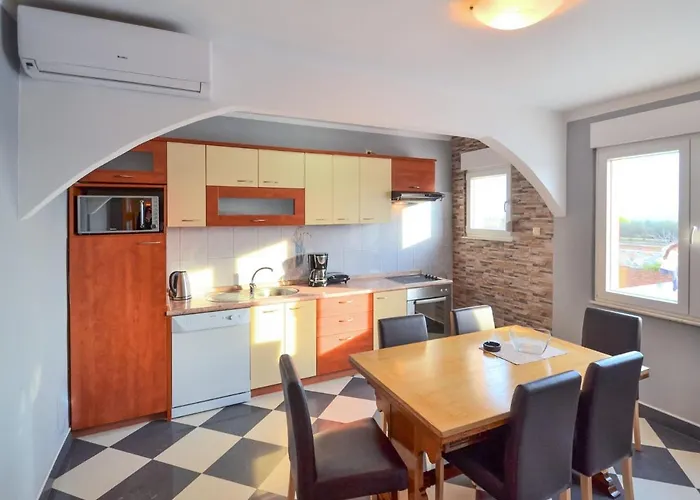 Frane By Interhome * Lisane Tinjske